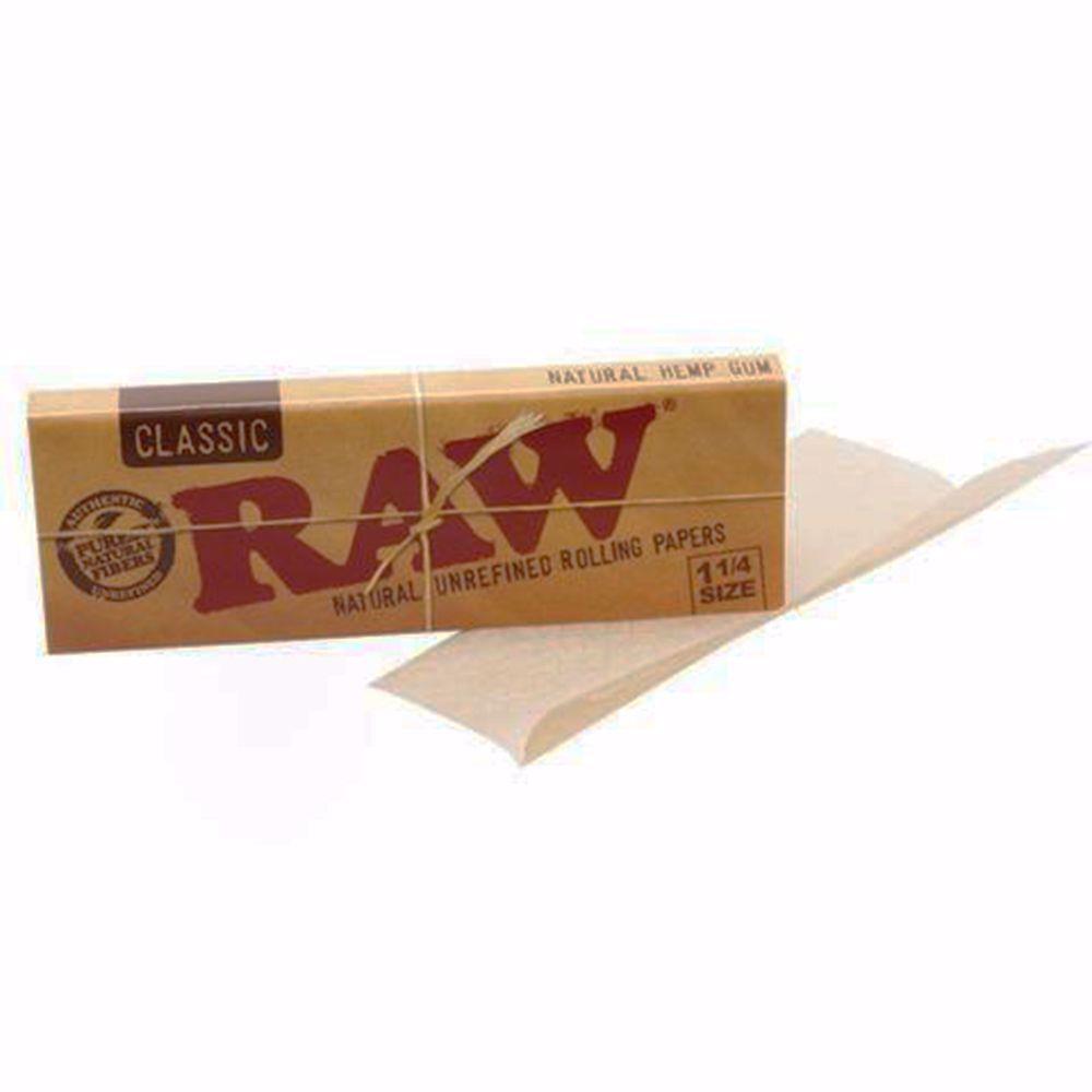 RAW CLASSIC 1 1/4 SIZE NATURAL UNREFINED ROLLING PAPERS